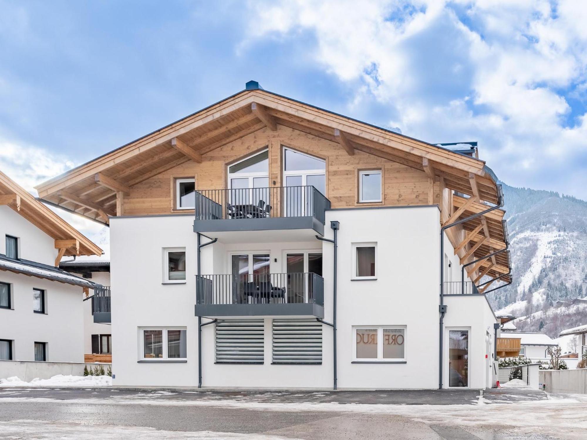 Falken Suites Top 4 Kaprun Exterior foto